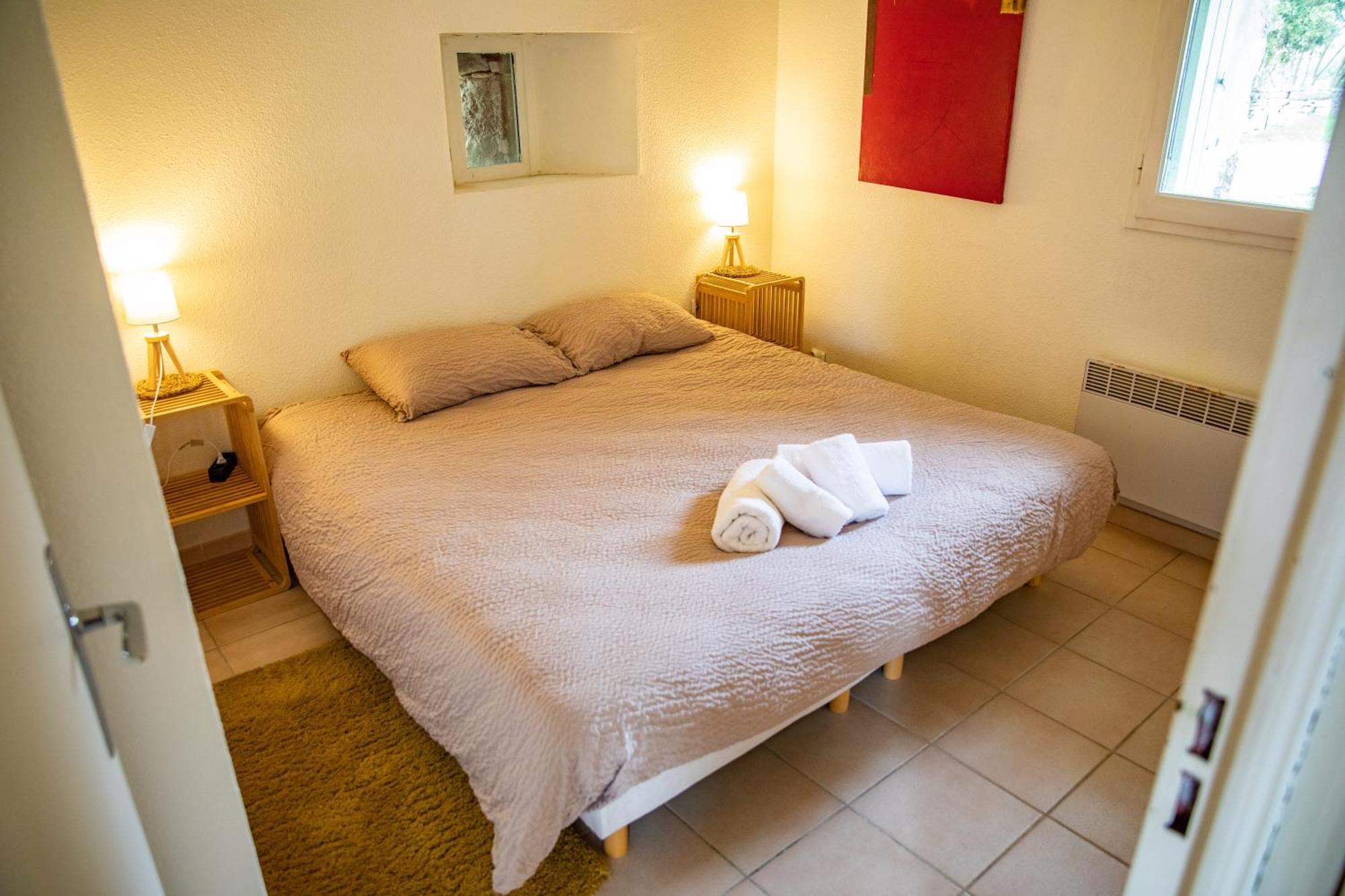 Hotel Mas De Baumes 3*
